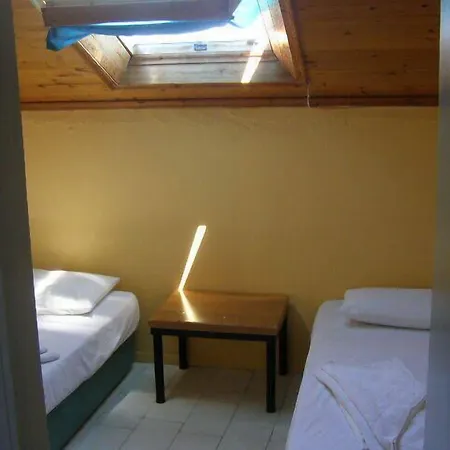 מלון Olympic Kosma