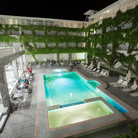 Olympic Kosma ホテル