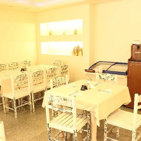 Olympic Kosma 3* חניוטי