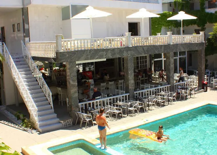 Olympic Kosma Hotel 3*